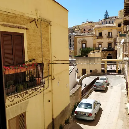 Kalos 阿格里真托