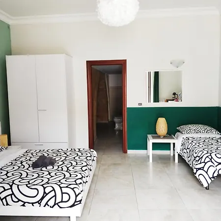 Kalos Guest house *