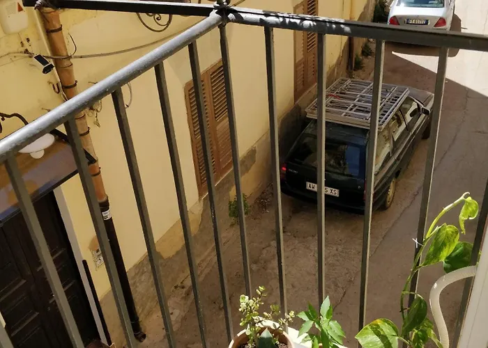 בית הארחה Kalos