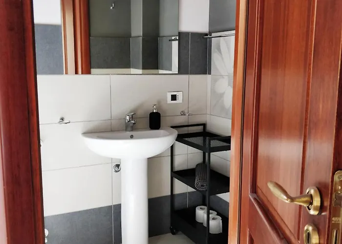 Kalos בית הארחה 3*