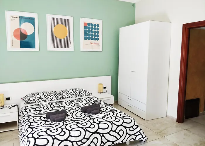 Kalos בית הארחה 3*