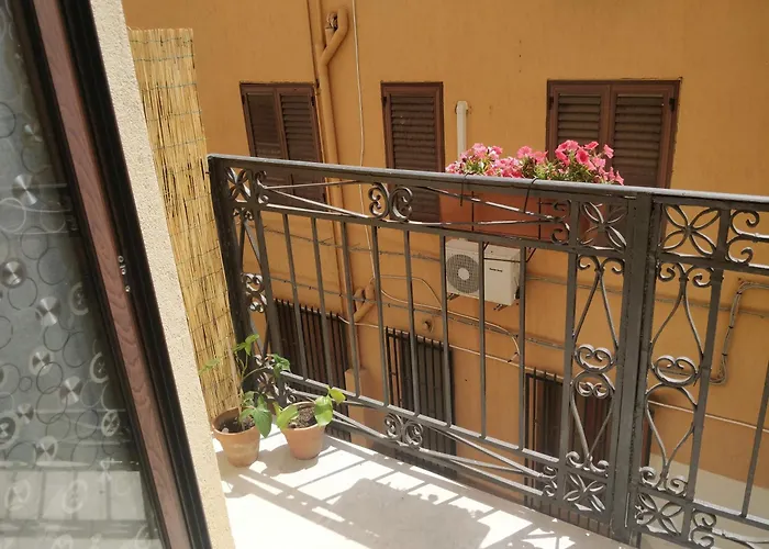 בית הארחה Kalos אגריג'נטו